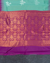 SC4402 - Litchi Silk With Zari Lines Along Body